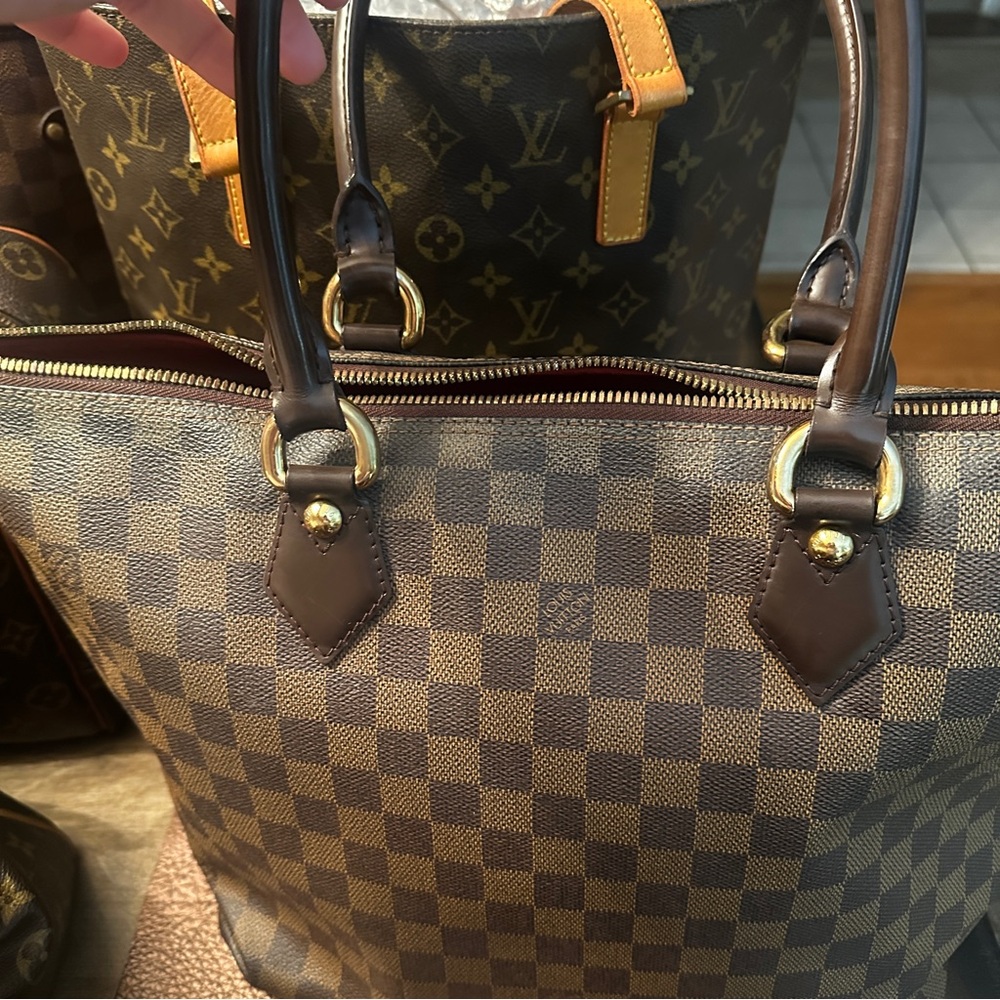 ❌SOLD❌Louis Vuitton SALEYA MM - Picture 15 of 15